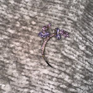 Vintage flower pin brooch
